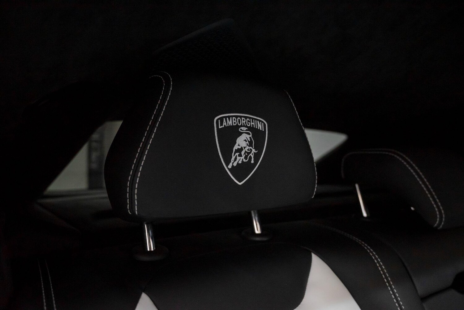 Used Lamborghini Urus 2020 for sale - 77637372: Photo 59