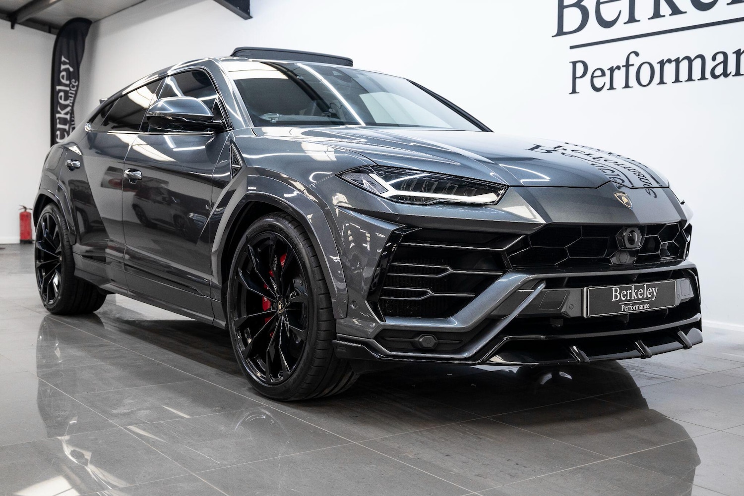 Used Lamborghini Urus 2020 for sale - 77637372: Photo 6