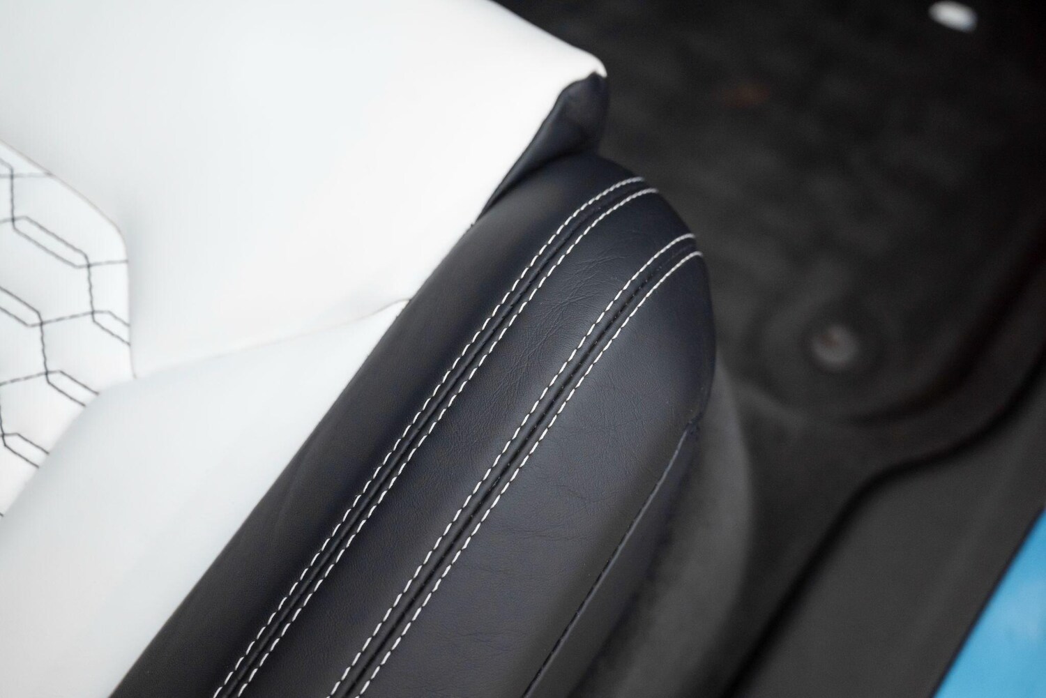 Used Lamborghini Urus 2020 for sale - 77637372: Photo 61