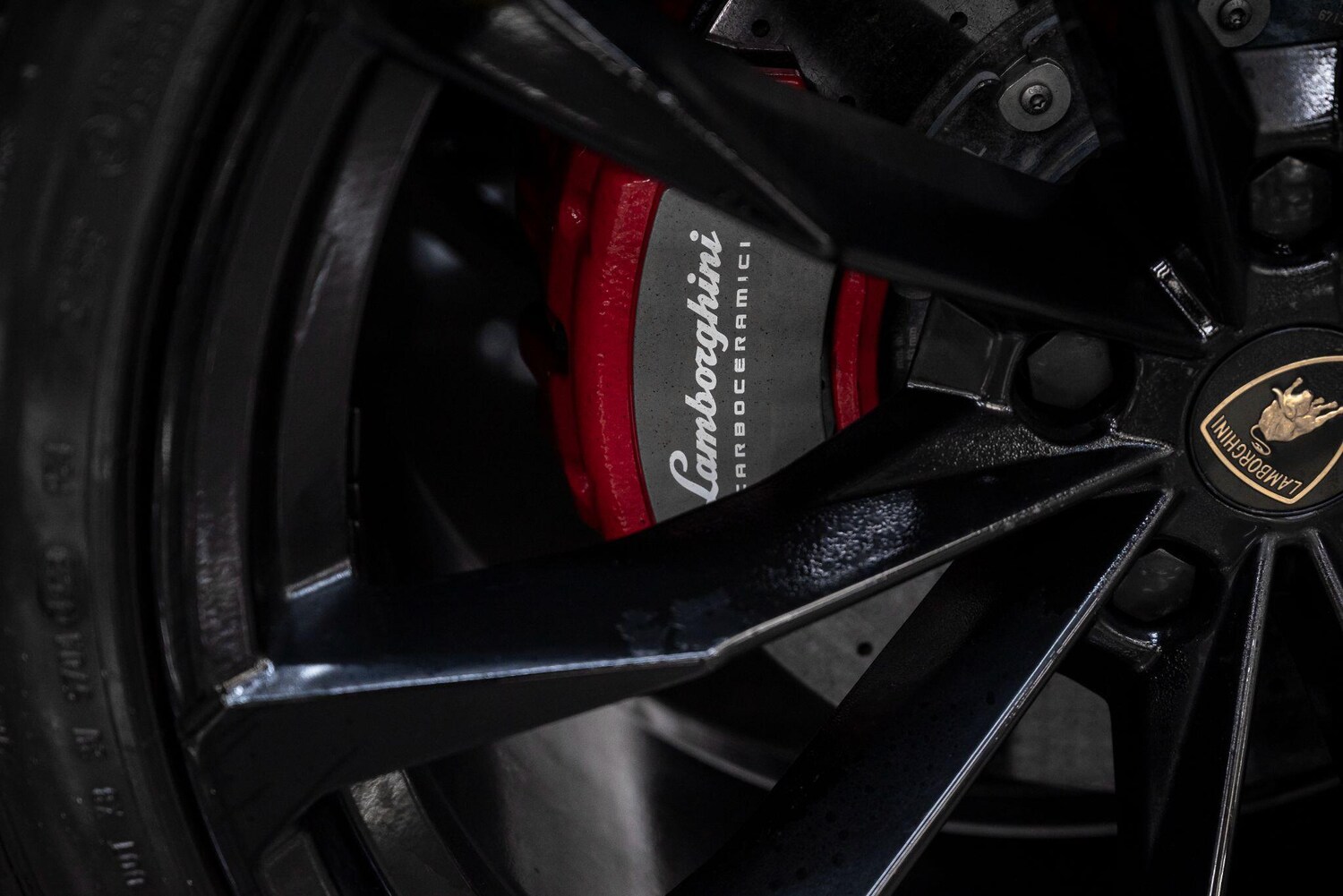 Used Lamborghini Urus 2020 for sale - 77637372: Photo 78