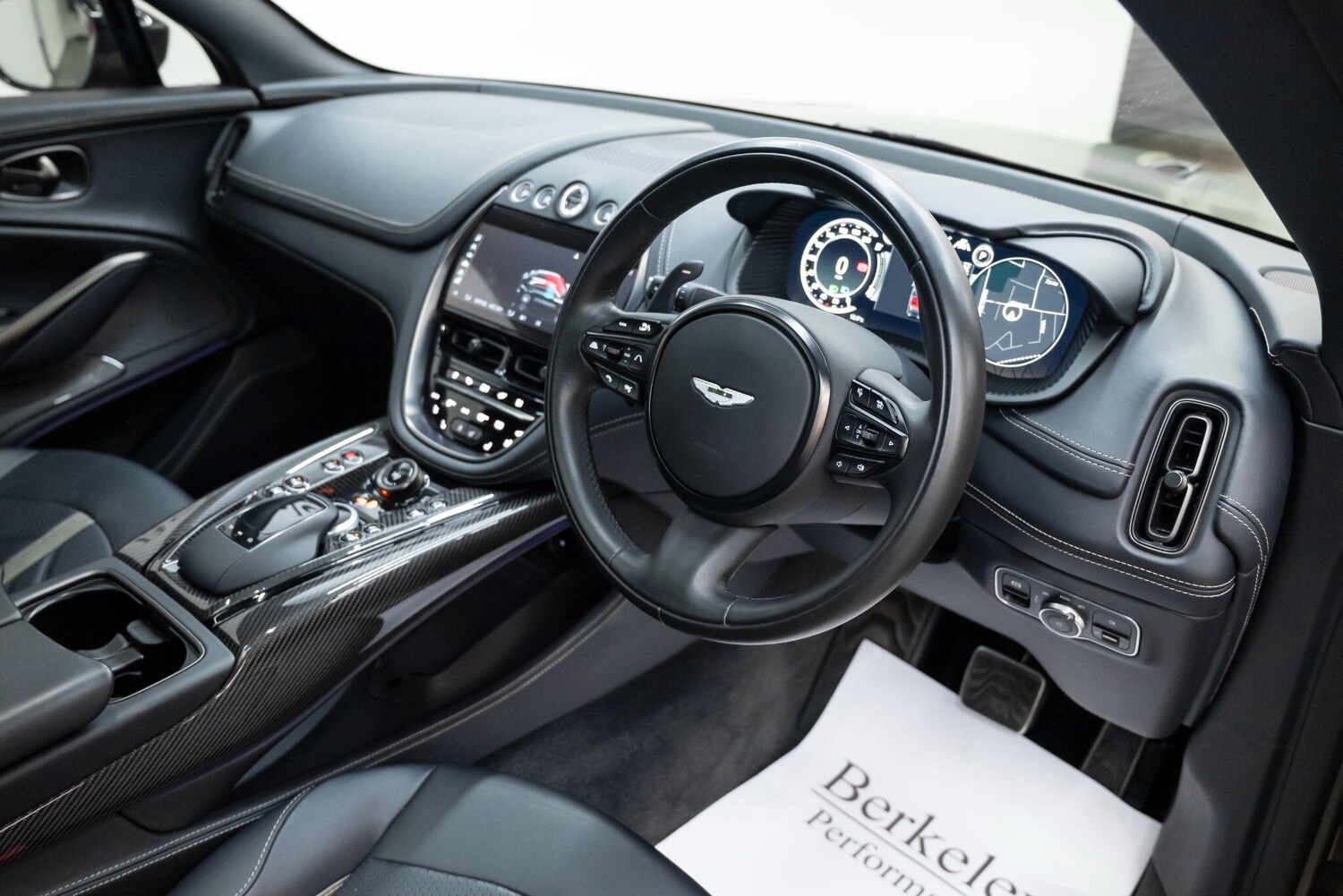 Used Aston Martin DBX for sale - 77510020: Photo 19