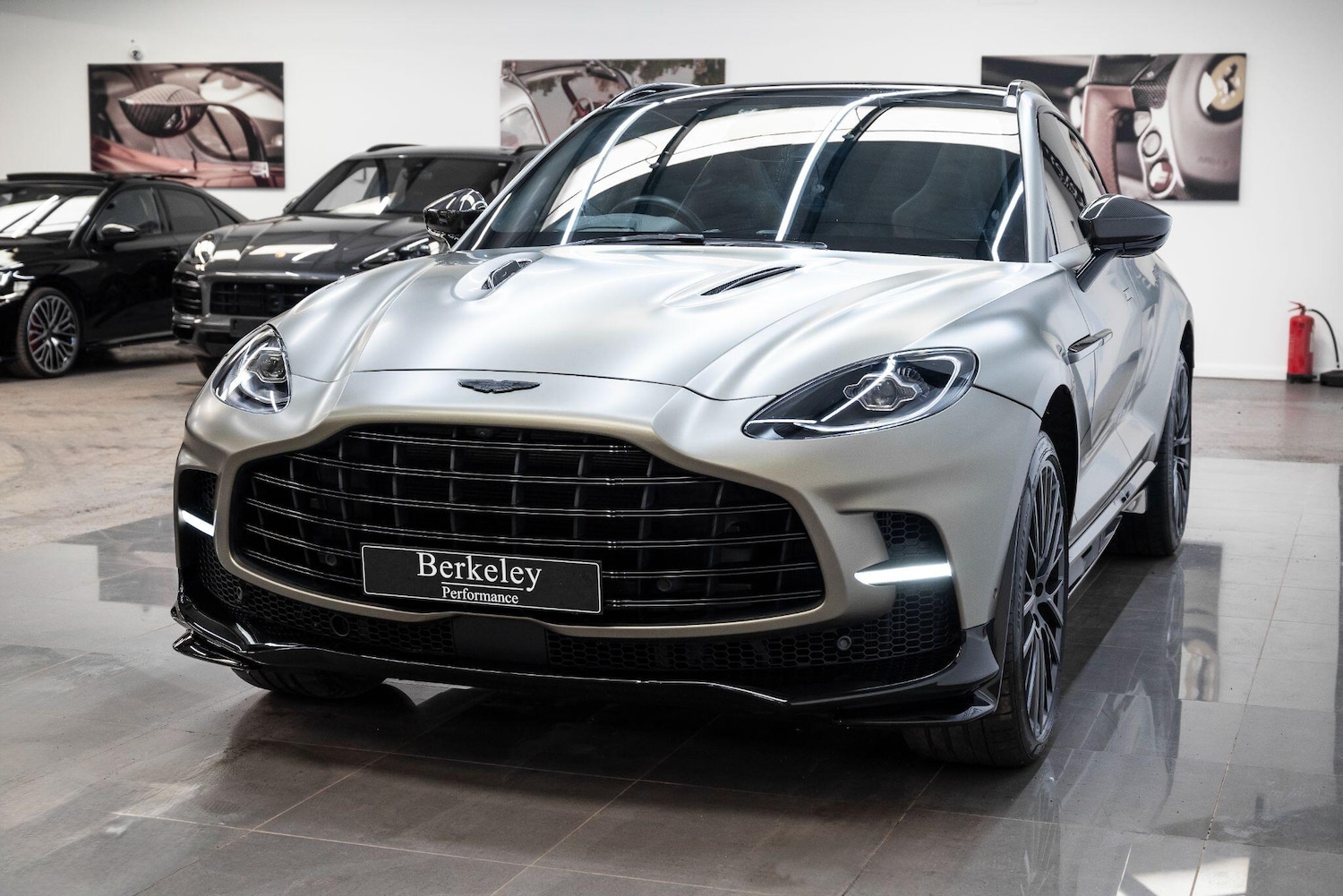 Used Aston Martin DBX for sale - 77510020: Photo 4