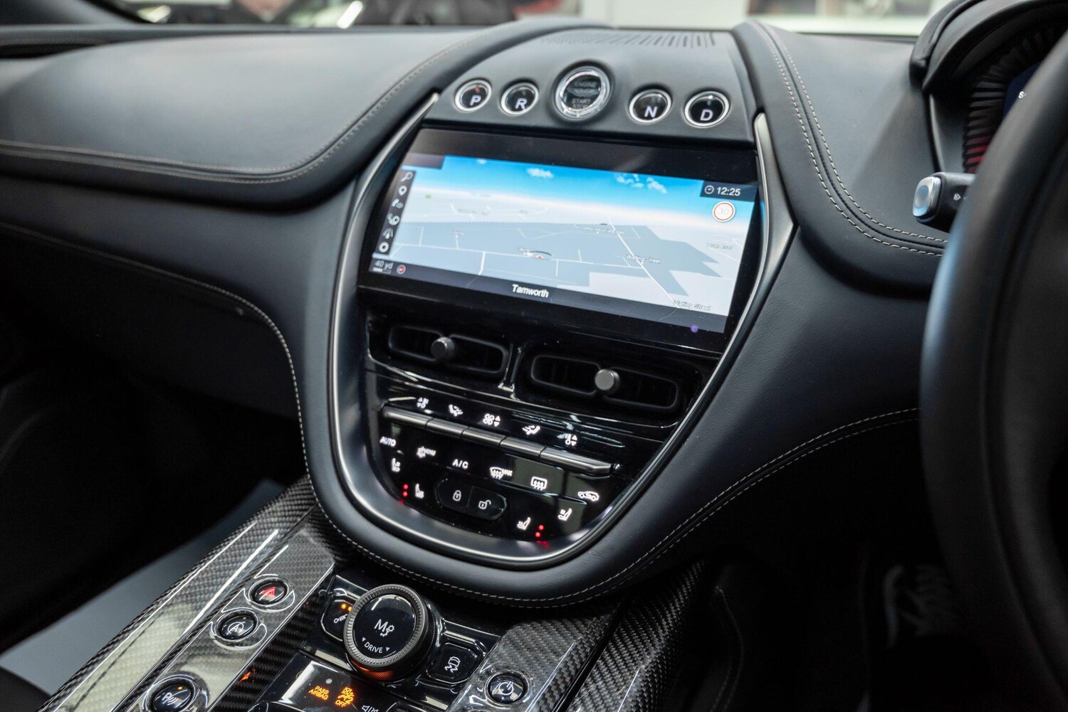 Used Aston Martin DBX for sale - 77510020: Photo 53