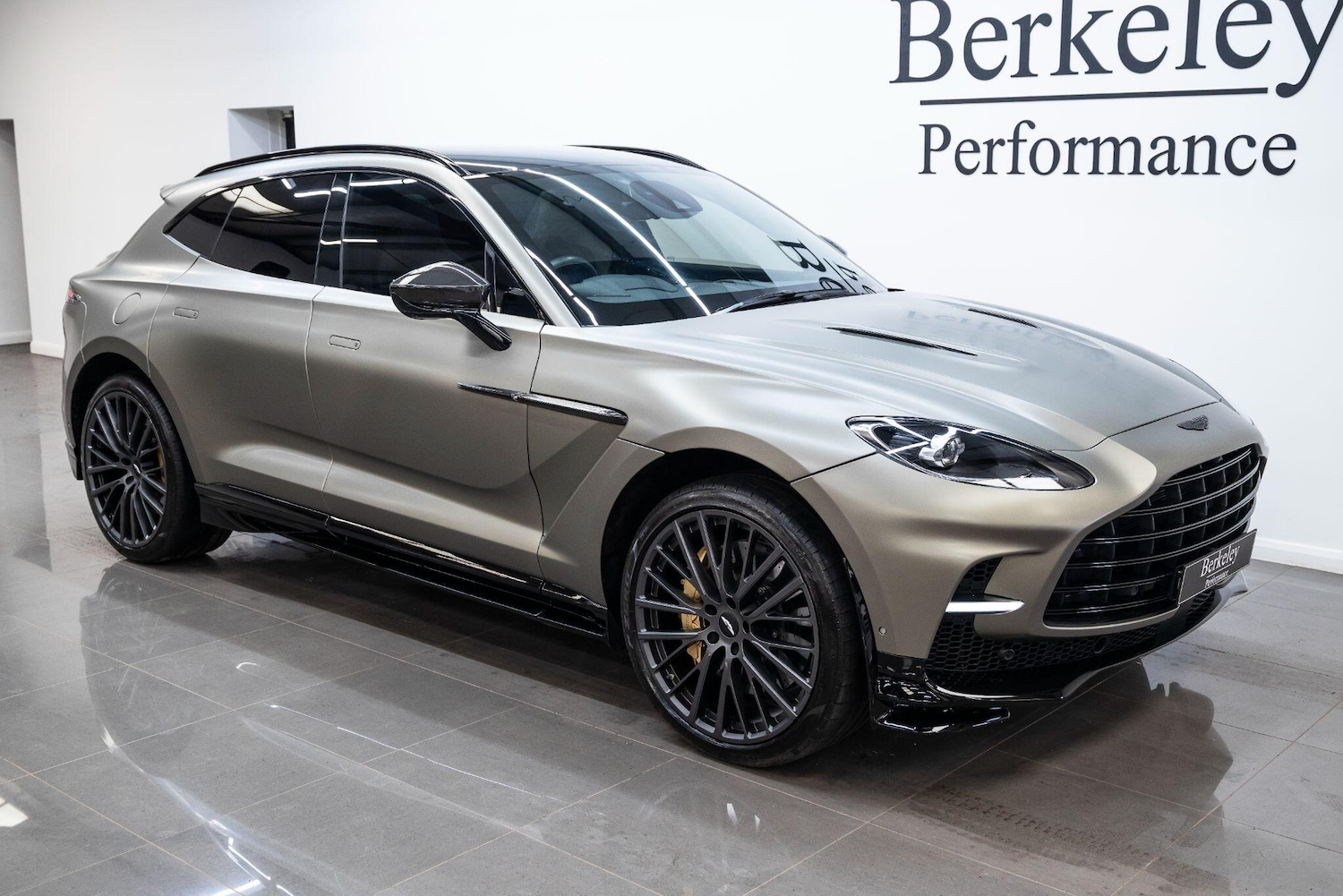 Used Aston Martin DBX for sale - 77510020: Photo 6