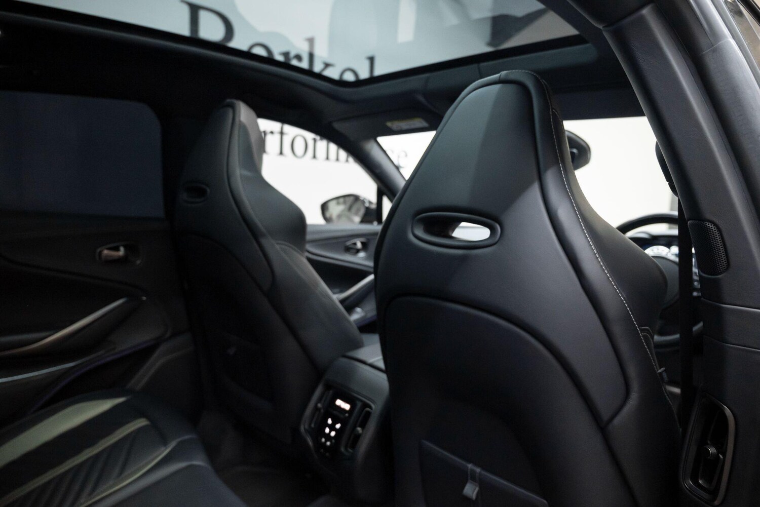 Used Aston Martin DBX for sale - 77510020: Photo 62