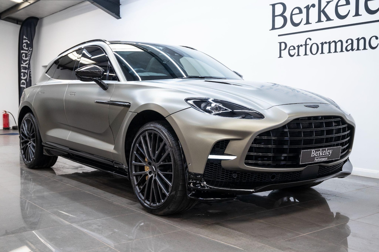 Used Aston Martin DBX for sale - 77510020: Photo 7