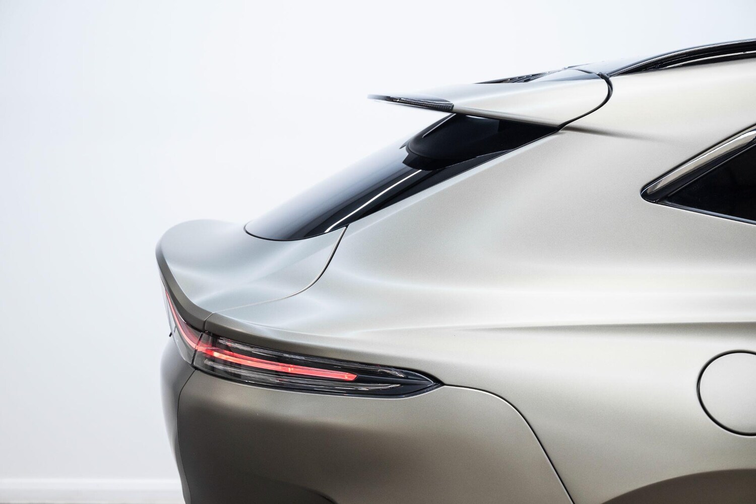 Used Aston Martin DBX for sale - 77510020: Photo 72