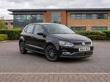 Used Volkswagen Polo 2014 for sale - 79531103: Photo