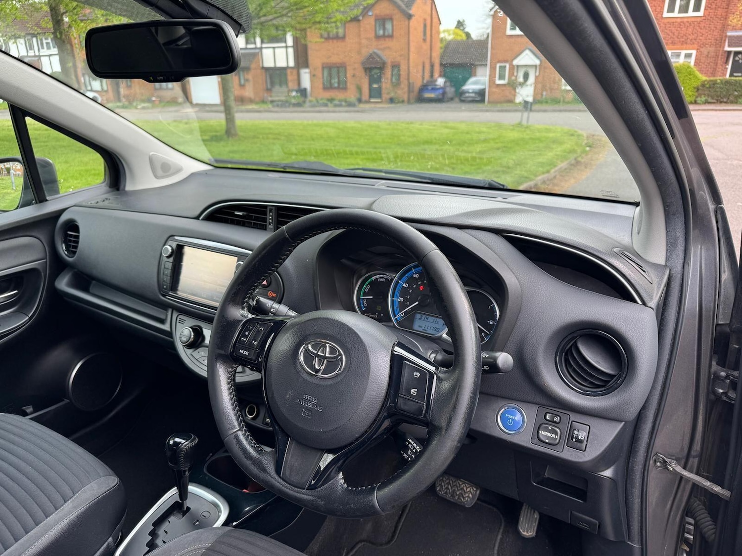 Used Toyota Yaris 2017 for sale - 78215688: Photo 14