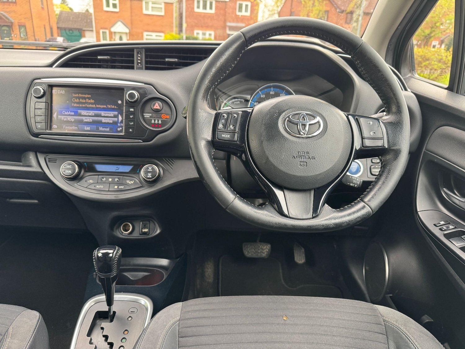 Used Toyota Yaris 2017 for sale - 78215688: Photo 25