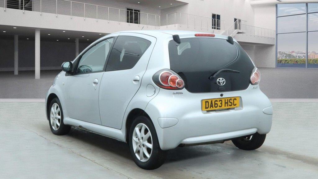 Used Toyota AYGO 2013 for sale - 77455598: Photo 4