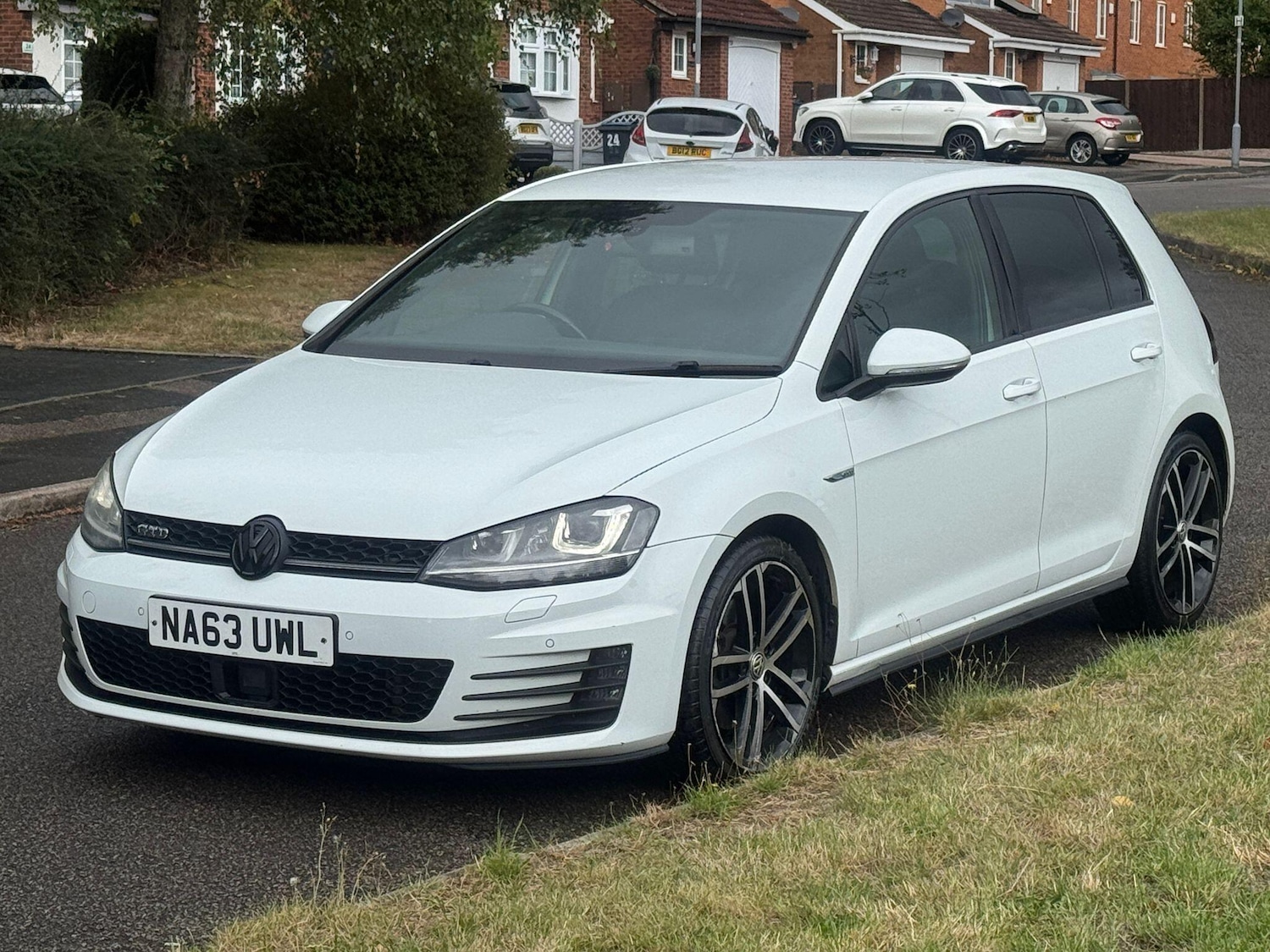 Used Volkswagen Golf for sale - 77267021: Photo 2