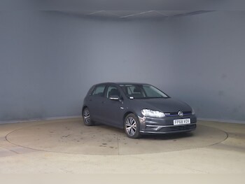 Used Volkswagen Golf 2018 for sale - 77824405: Photo