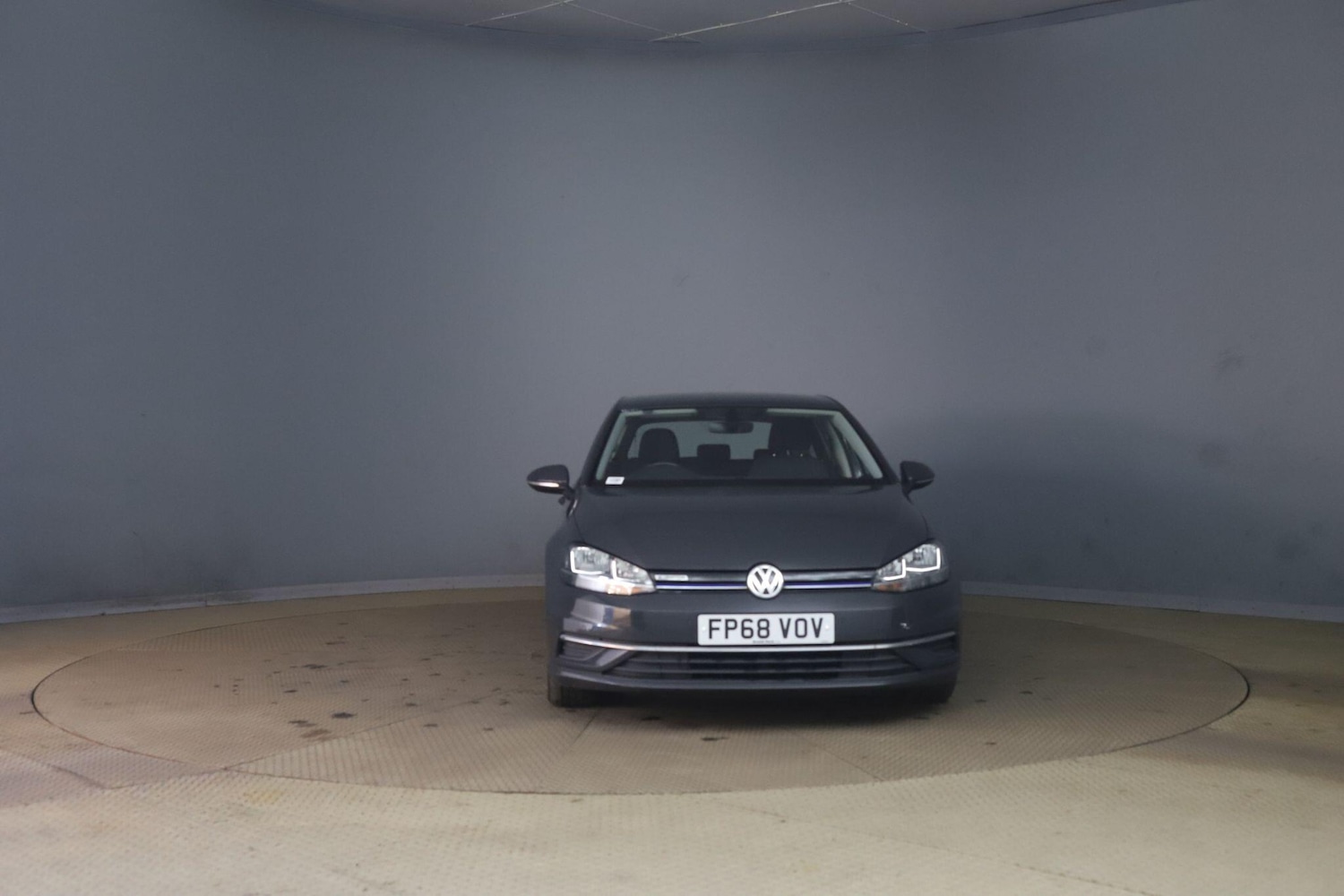 Used Volkswagen Golf for sale - 77824405: Photo 2