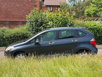 Used Honda FR-V 2007 for sale - 78981417: Photo