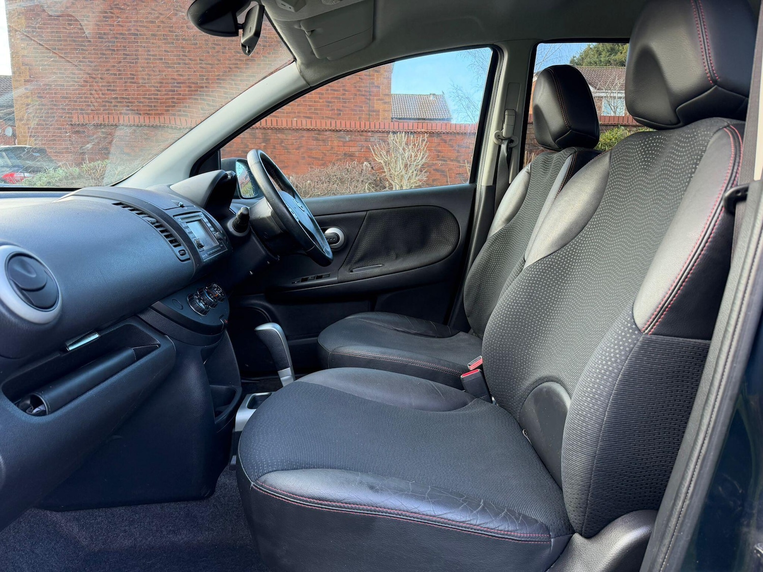 Used Nissan Note 2011 for sale - 77352030: Photo 21