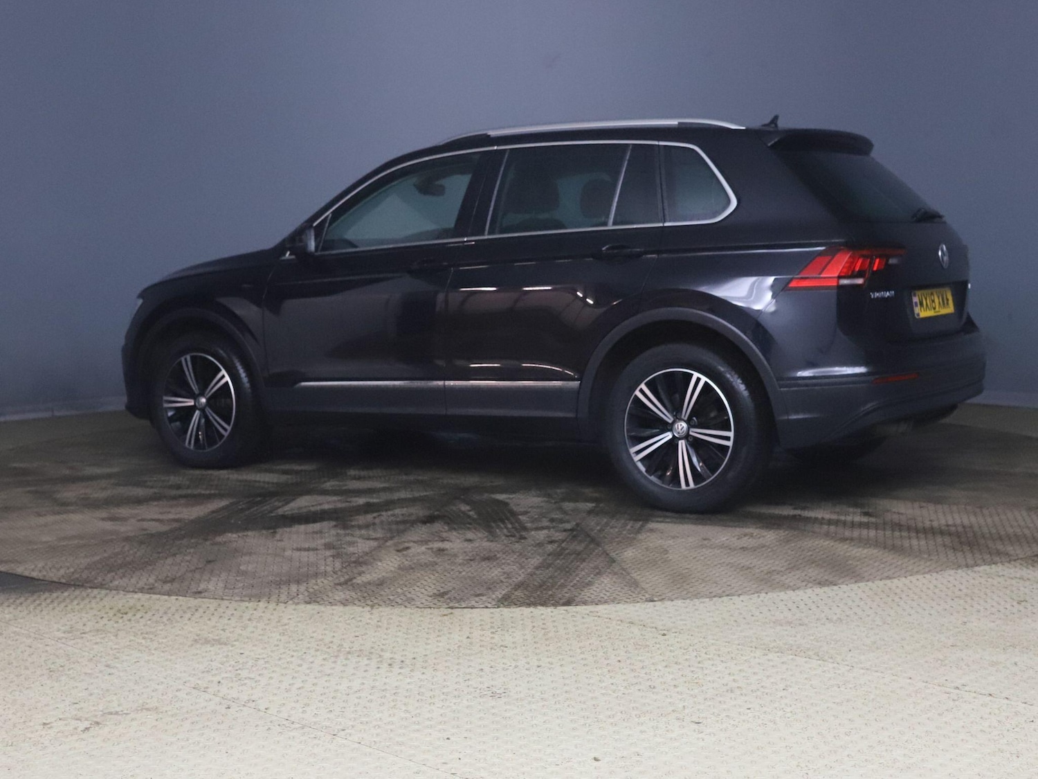 Used Volkswagen Tiguan 2018 for sale - 77291916: Photo 4