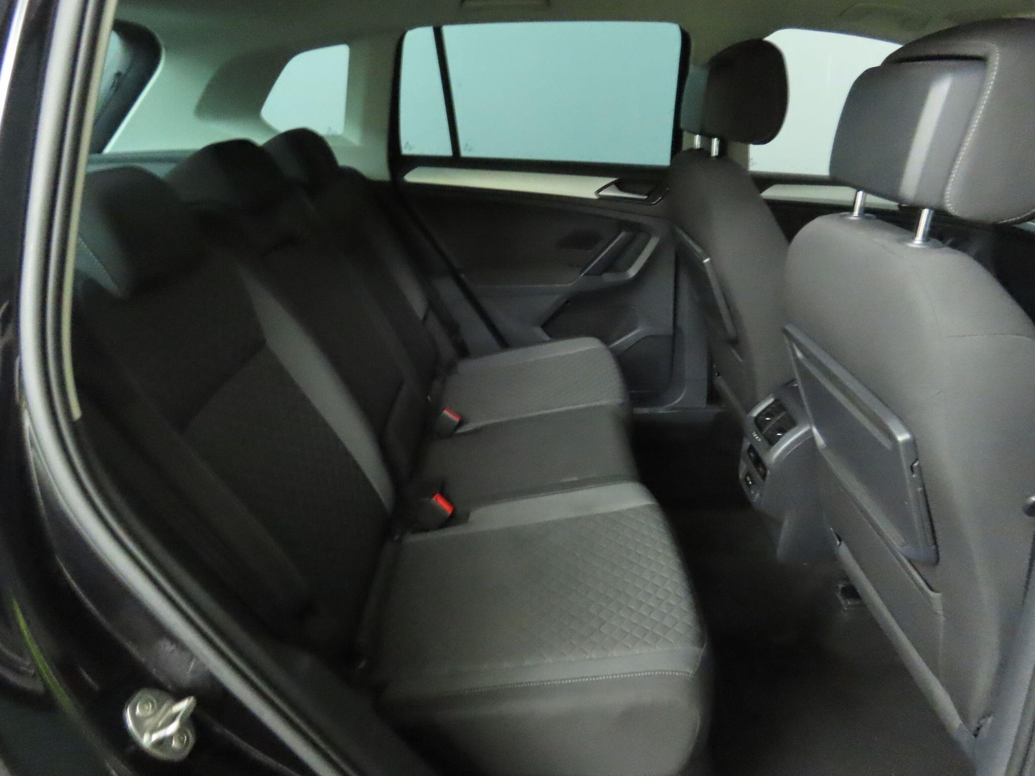 Used Volkswagen Tiguan 2018 for sale - 77291916: Photo 9