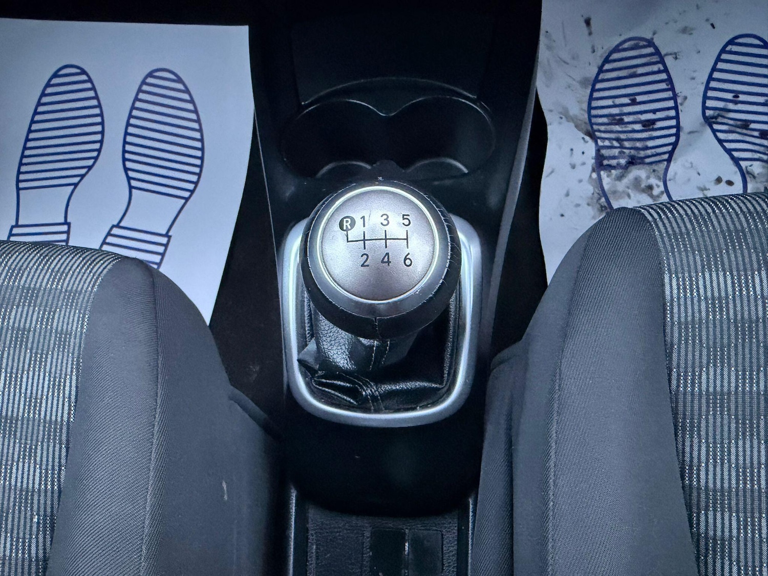 Used Toyota Yaris 2016 for sale - 77396113: Photo 12