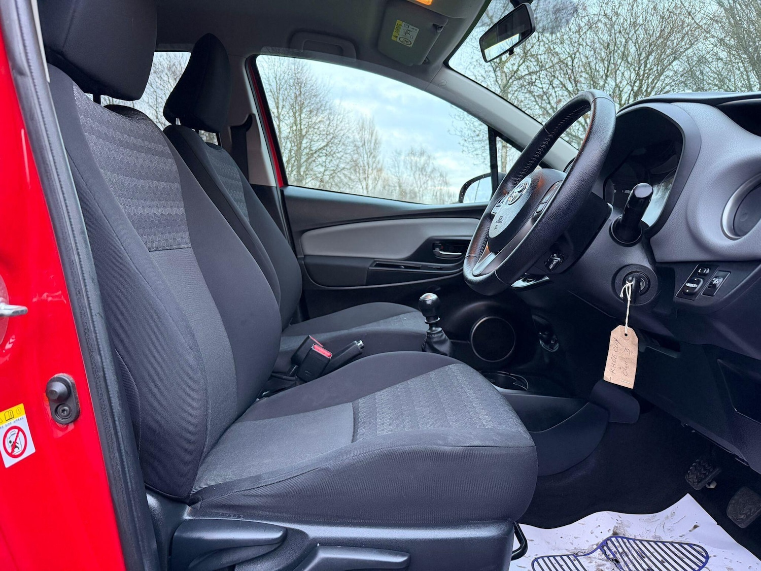 Used Toyota Yaris 2016 for sale - 77396113: Photo 22