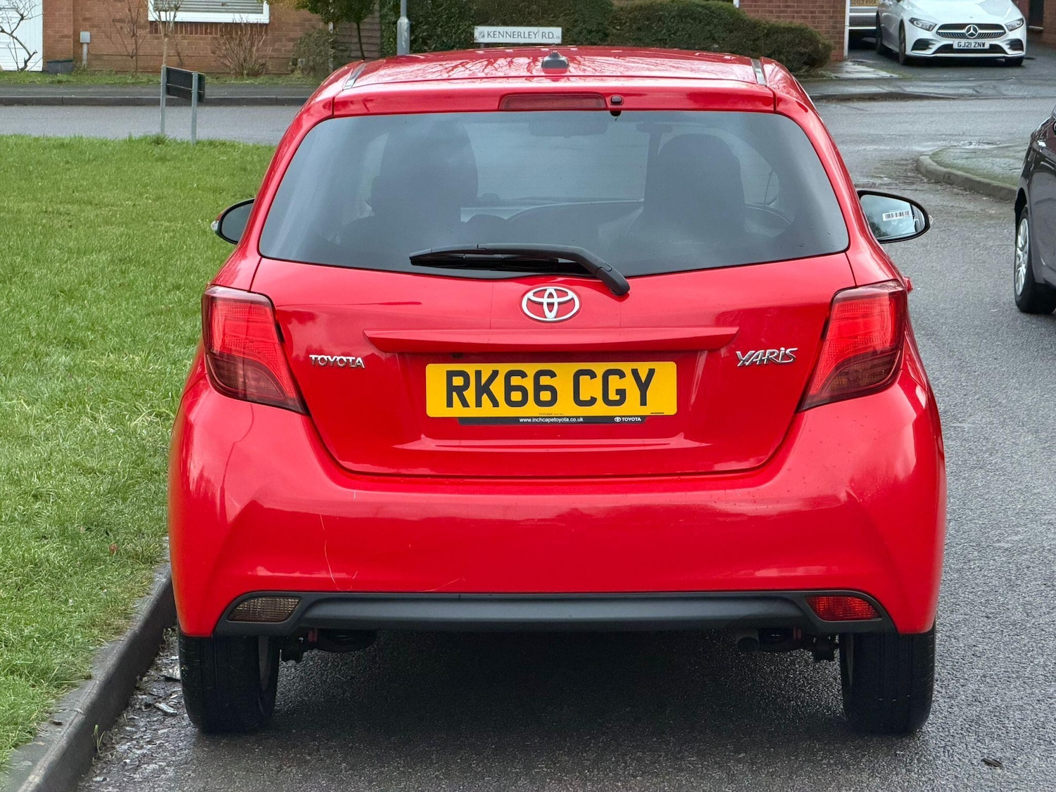 Used Toyota Yaris 2016 for sale - 77396113: Photo 9