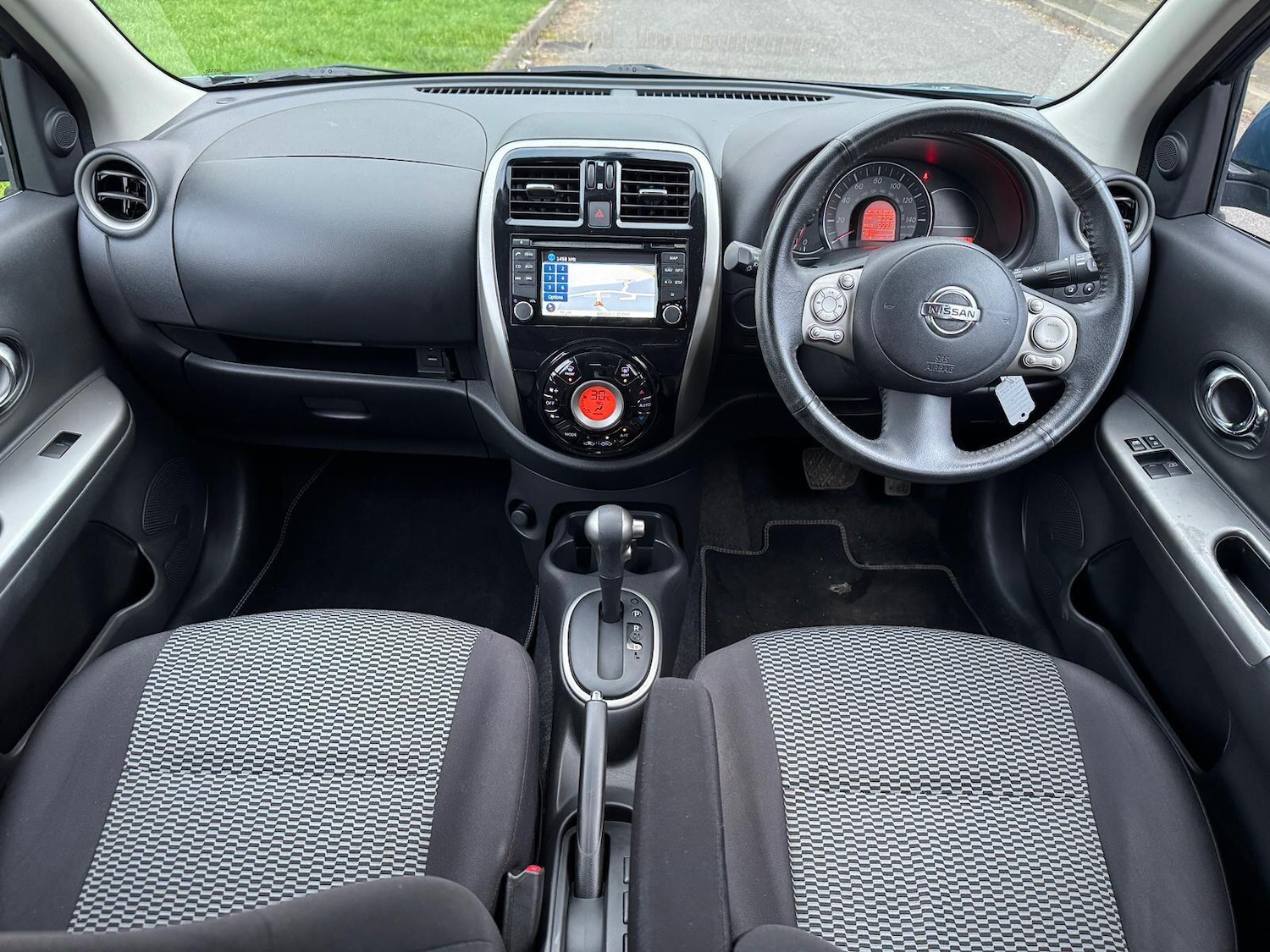 Used Nissan Micra 2013 for sale - 77671454: Photo 12