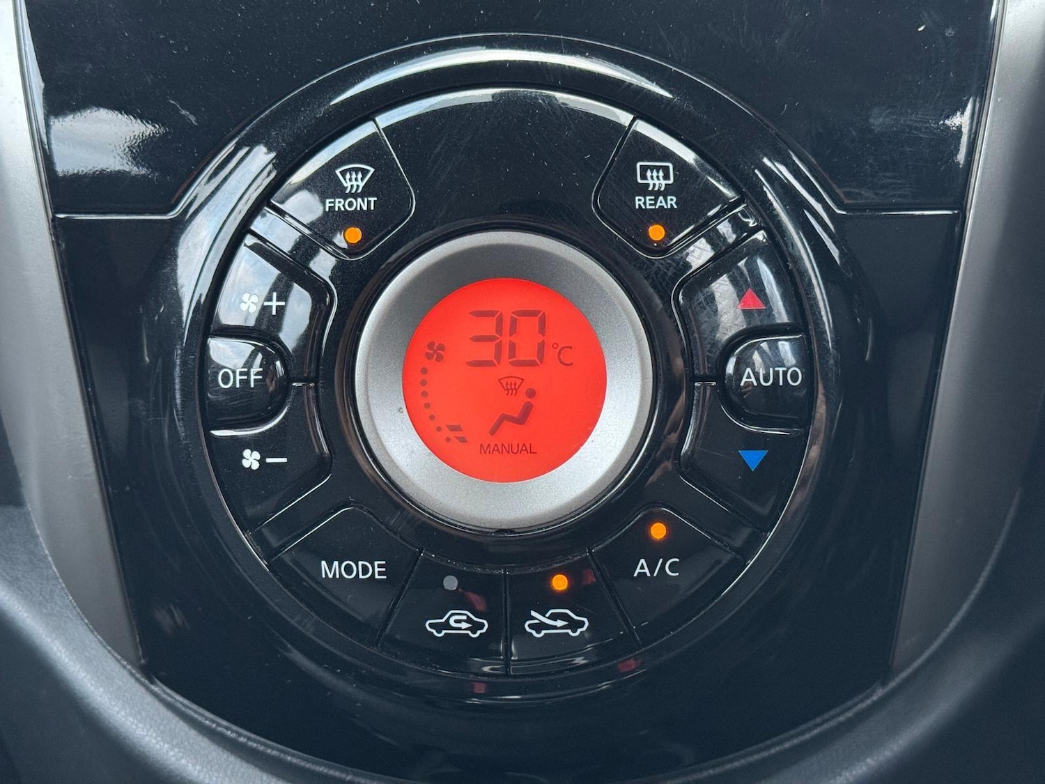 Used Nissan Micra 2013 for sale - 77671454: Photo 19