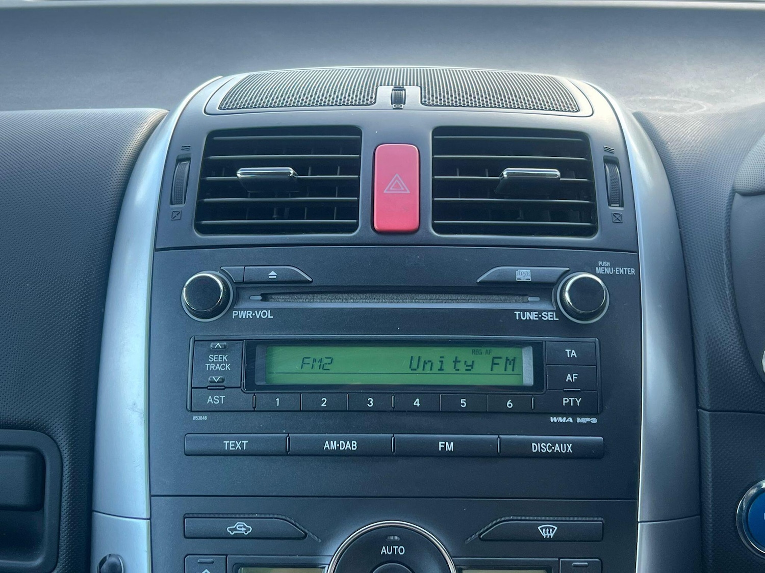 Used Toyota Auris 2010 for sale - 77657607: Photo 16