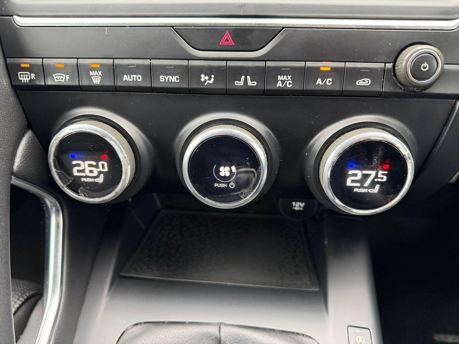 Used Jaguar E-Pace for sale - 77549637: Photo 24