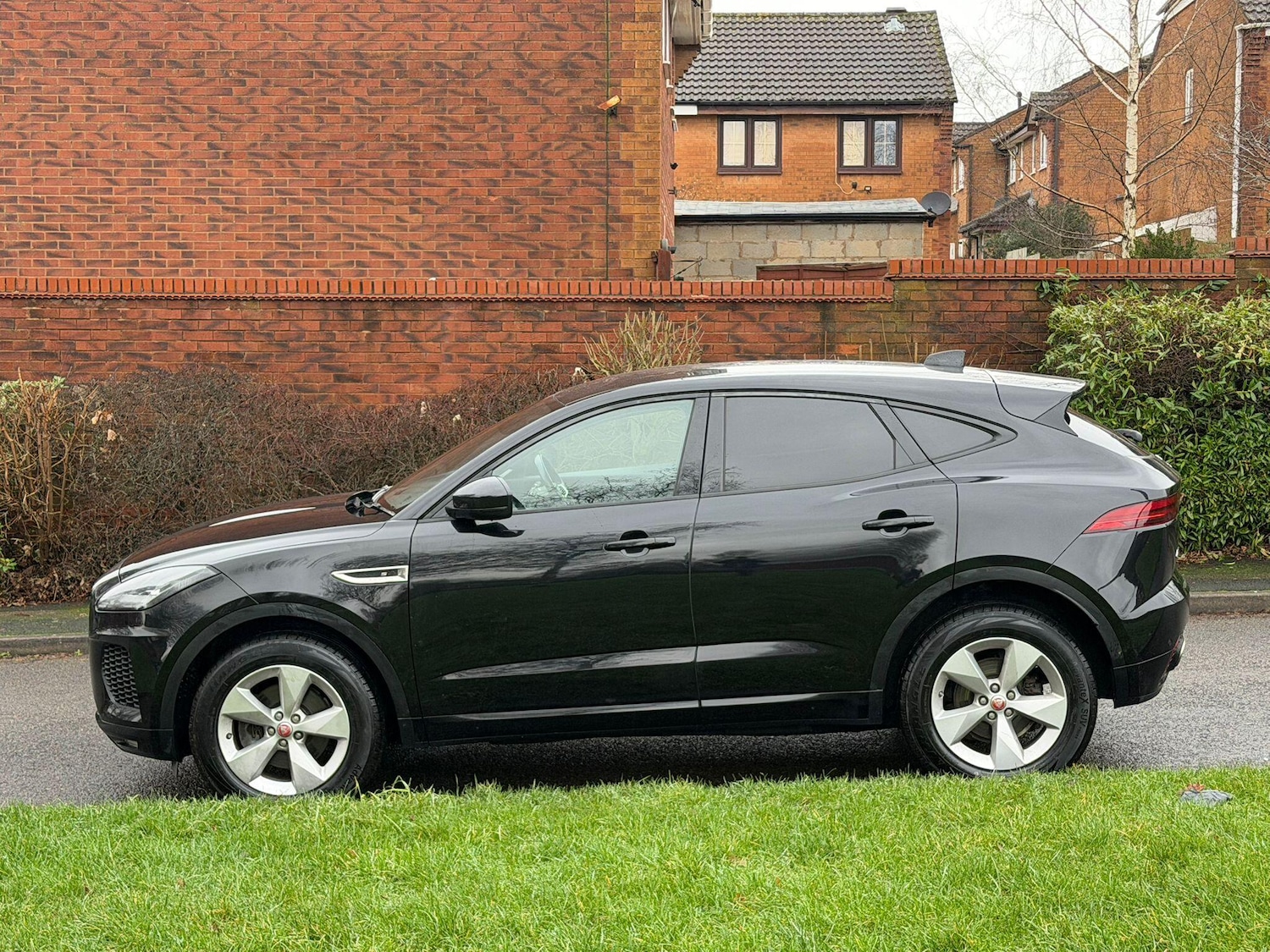 Used Jaguar E-Pace for sale - 77549637: Photo 4