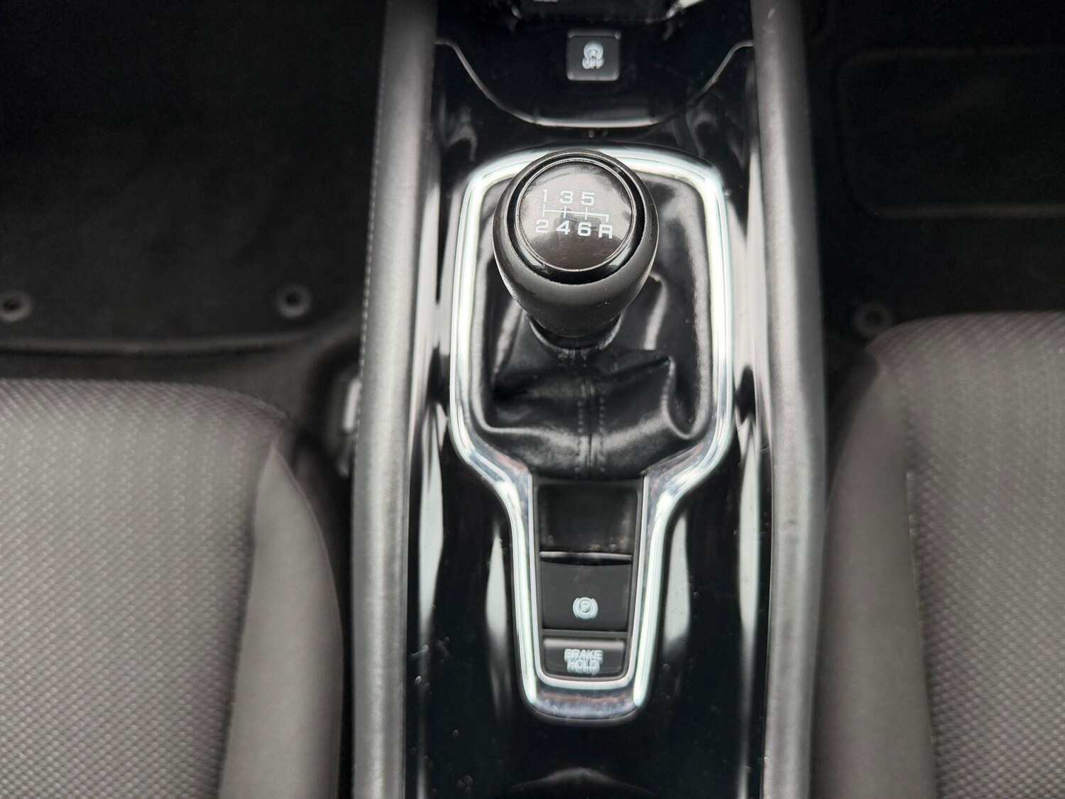 Used Honda HR-V 2018 for sale - 78215731: Photo 14