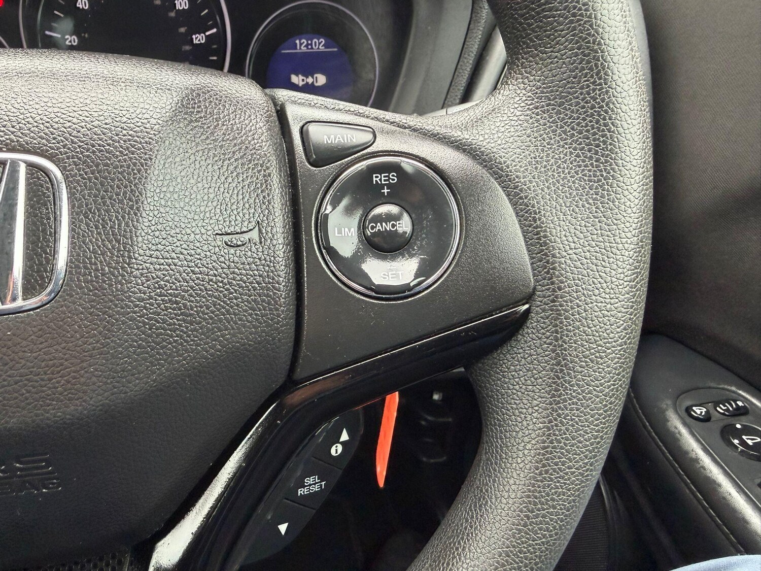 Used Honda HR-V 2018 for sale - 78215731: Photo 17