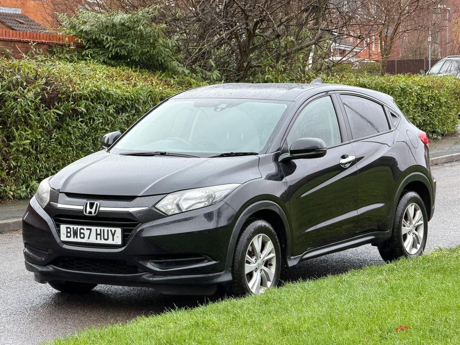 Used Honda HR-V 2018 for sale - 78215731: Photo 2