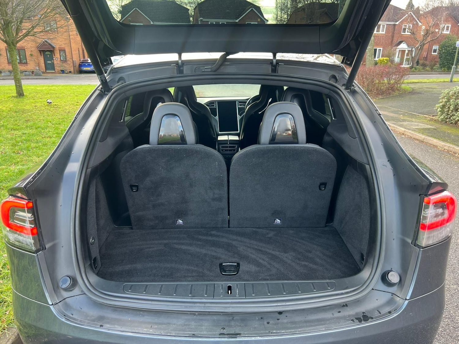 Used Tesla Model X 2017 for sale - 77332008: Photo 12