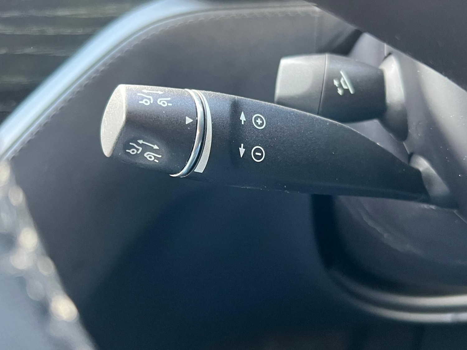 Used Tesla Model X 2017 for sale - 77332008: Photo 27