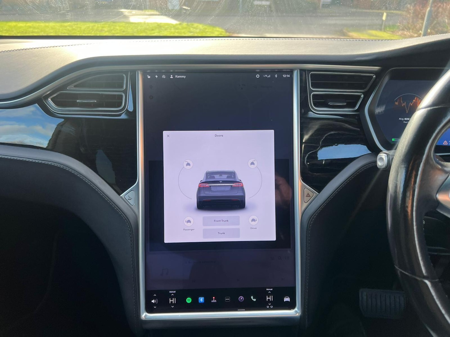 Used Tesla Model X 2017 for sale - 77332008: Photo 29