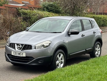 Used Nissan Qashqai 2011 for sale - 77684226: Photo