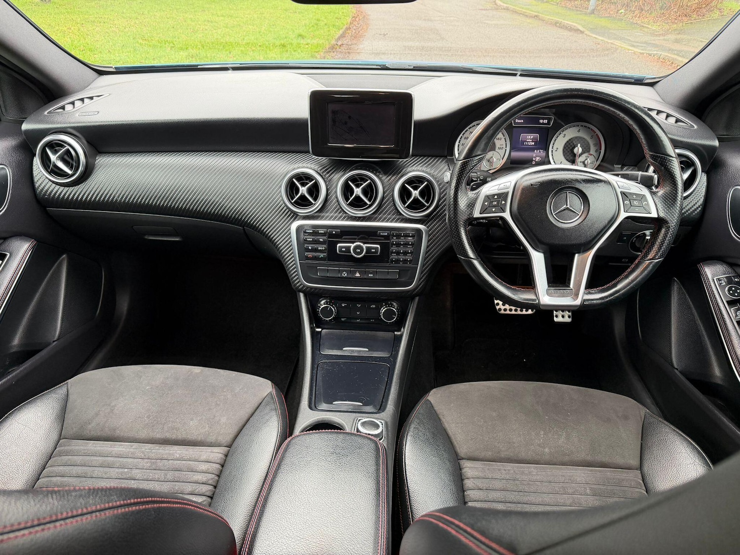 Used Mercedes-Benz A-Class 2014 for sale - 77386984: Photo 12