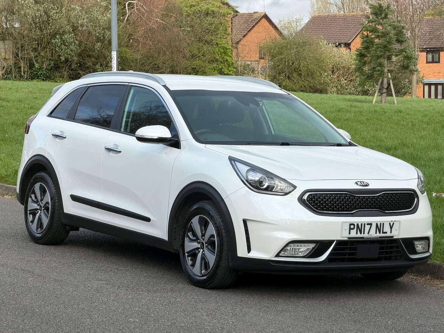 Used Kia Niro 2017 for sale - 78215703: Photo 1