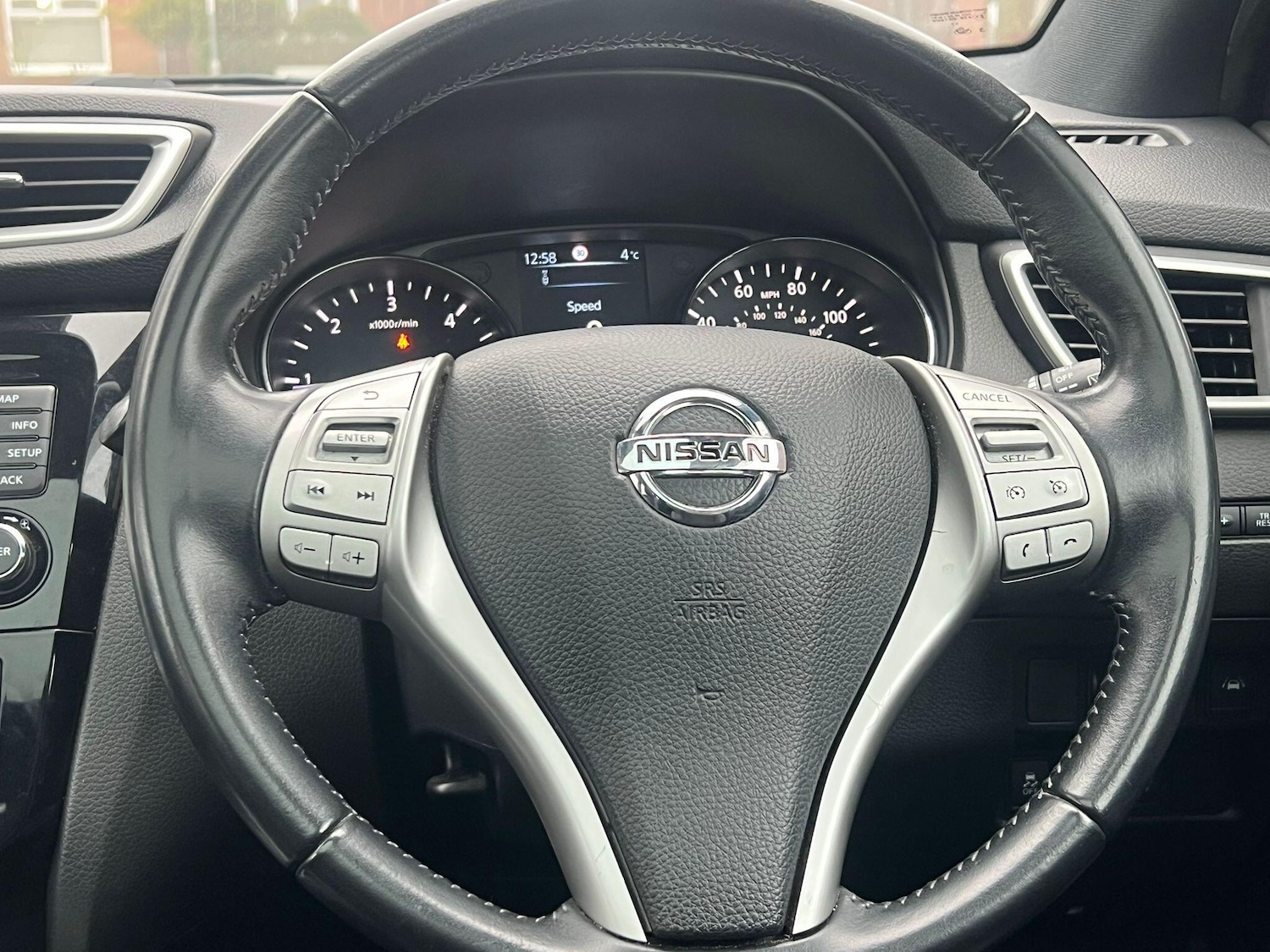 Used Nissan Qashqai for sale - 77214776: Photo 27