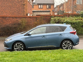 Used Toyota Auris 2015 for sale - 77696772: Photo