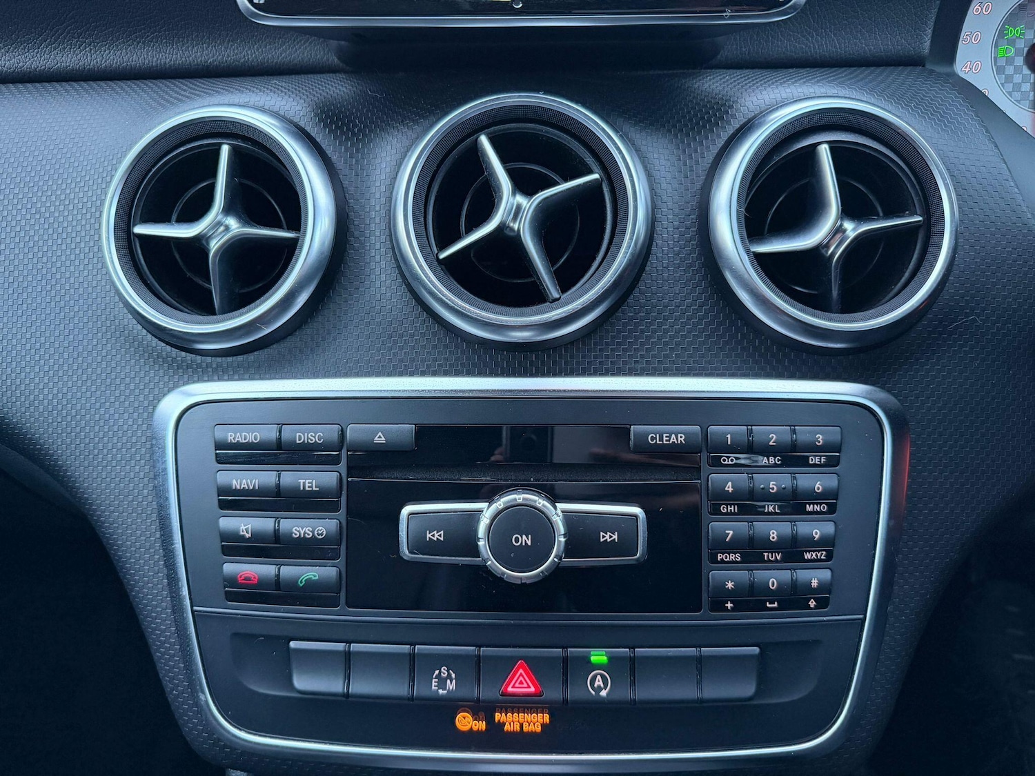 Used Mercedes-Benz A-Class 2015 for sale - 77215182: Photo 15