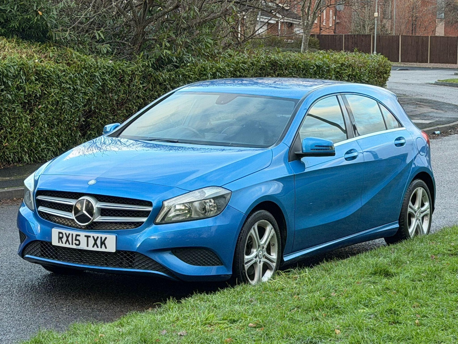 Used Mercedes-Benz A-Class 2015 for sale - 77215182: Photo 2
