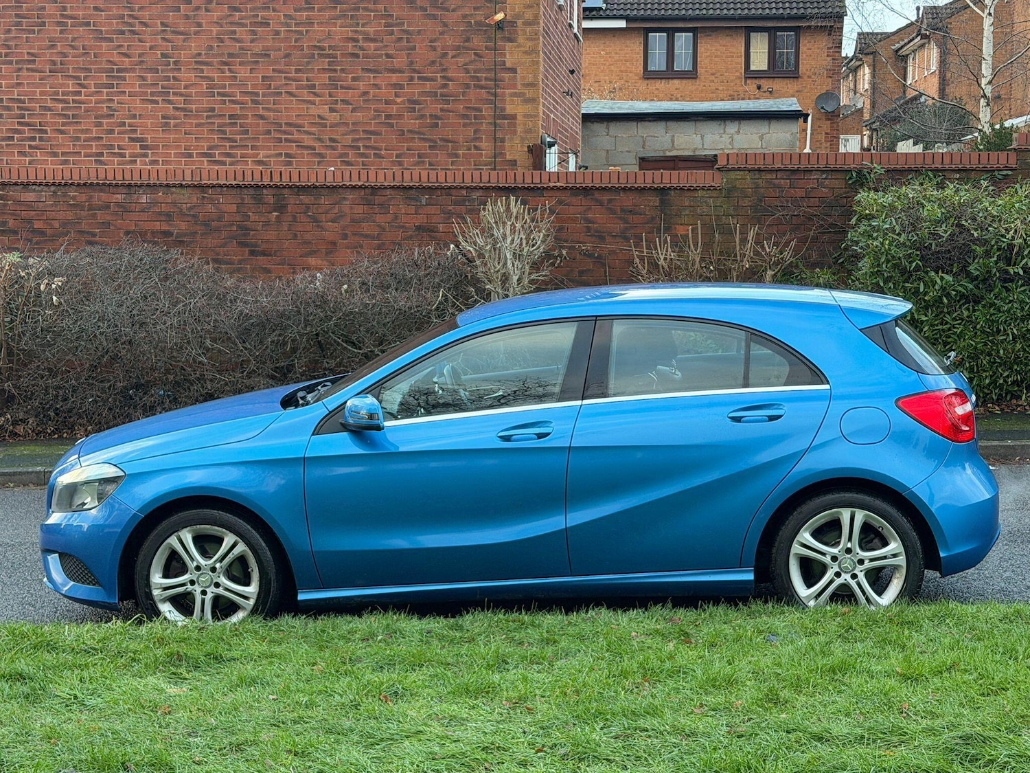 Used Mercedes-Benz A-Class 2015 for sale - 77215182: Photo 5
