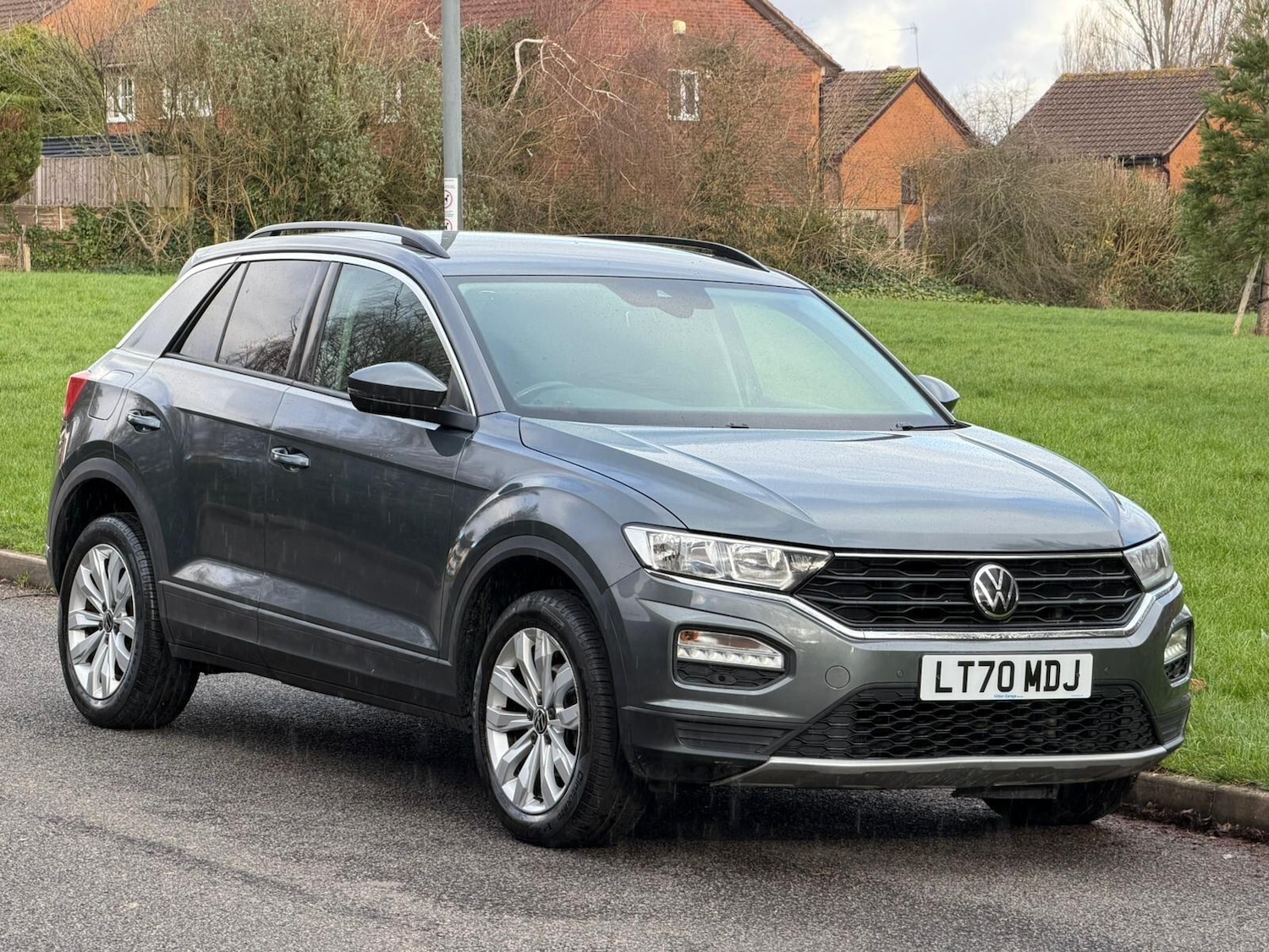 Used Volkswagen T-Roc 2020 for sale - 77574006: Photo 1