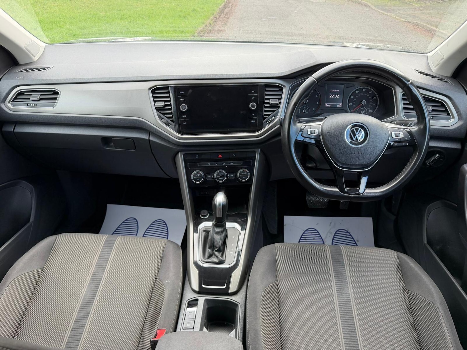 Used Volkswagen T-Roc 2020 for sale - 77574006: Photo 11