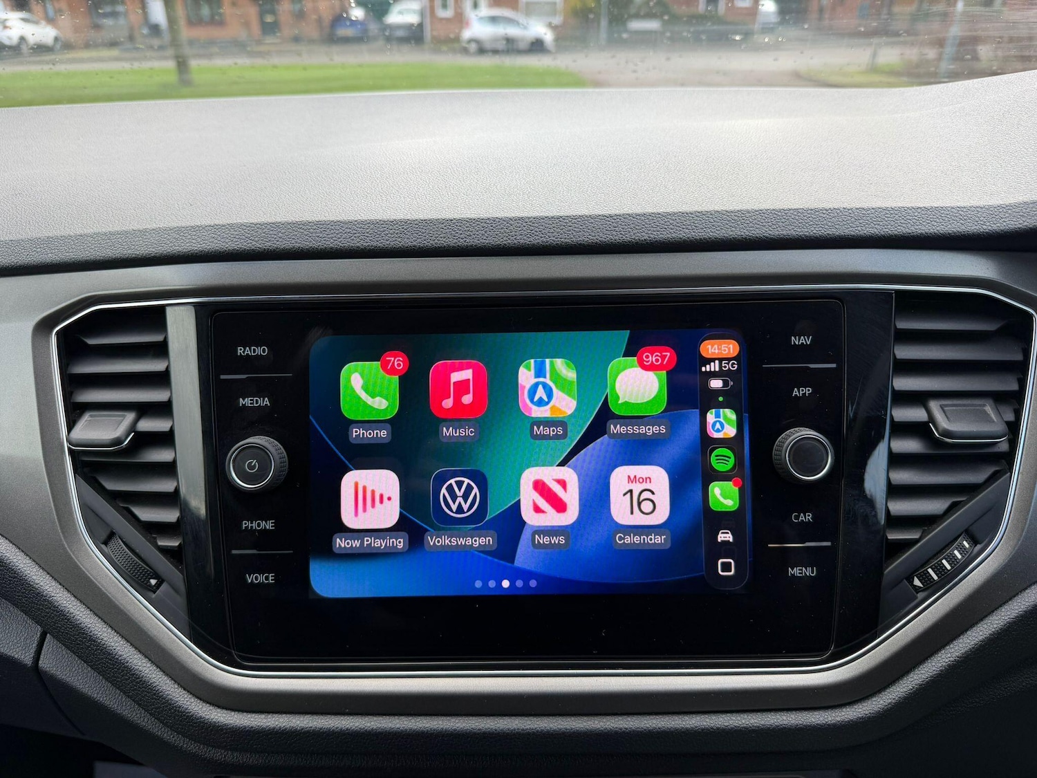 Used Volkswagen T-Roc 2020 for sale - 77574006: Photo 14