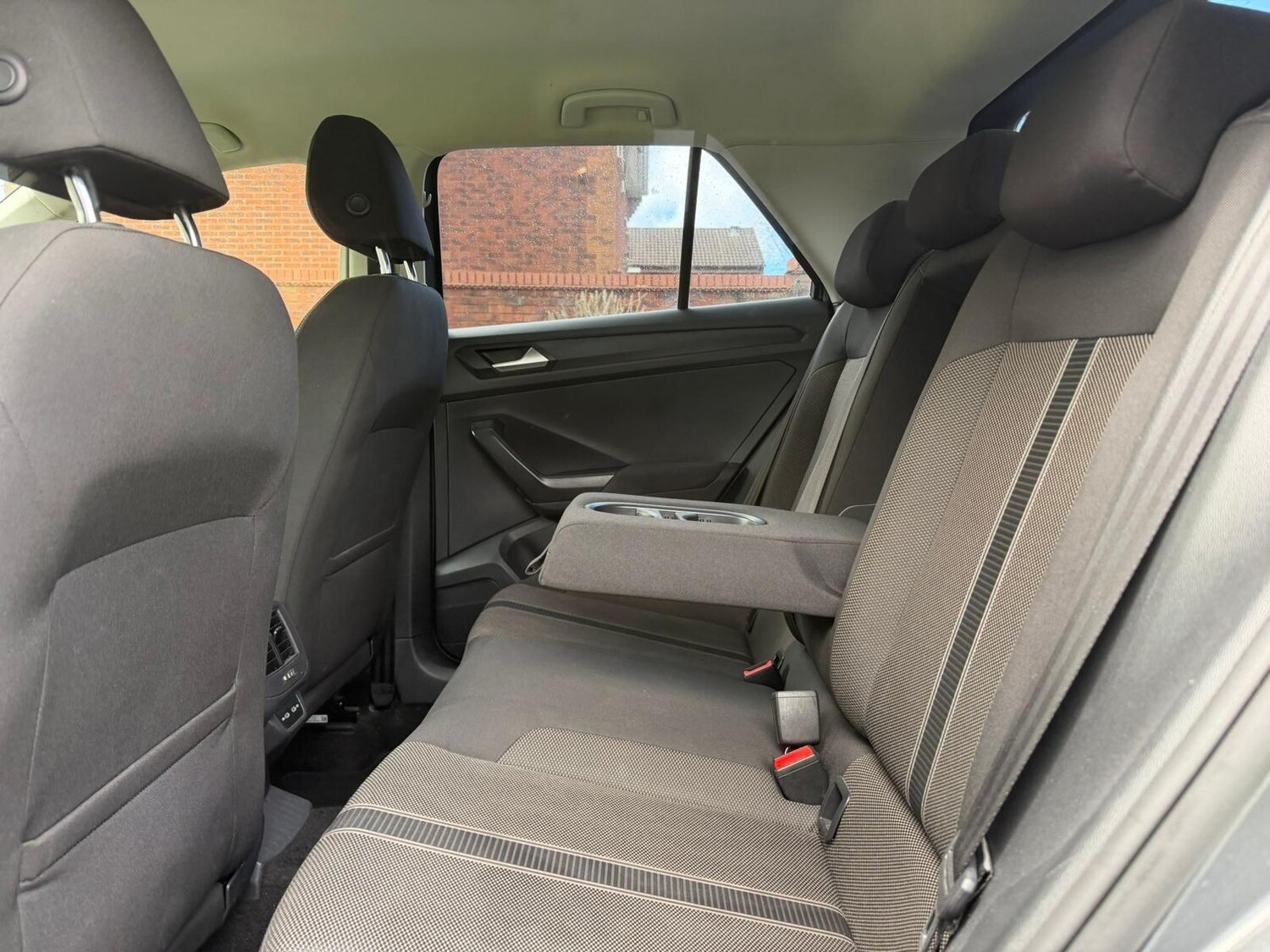 Used Volkswagen T-Roc 2020 for sale - 77574006: Photo 24