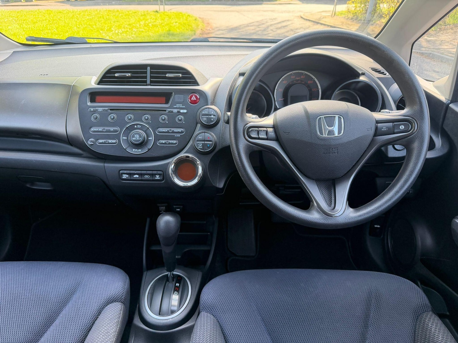 Used Honda Jazz 2012 for sale - 78215716: Photo 13