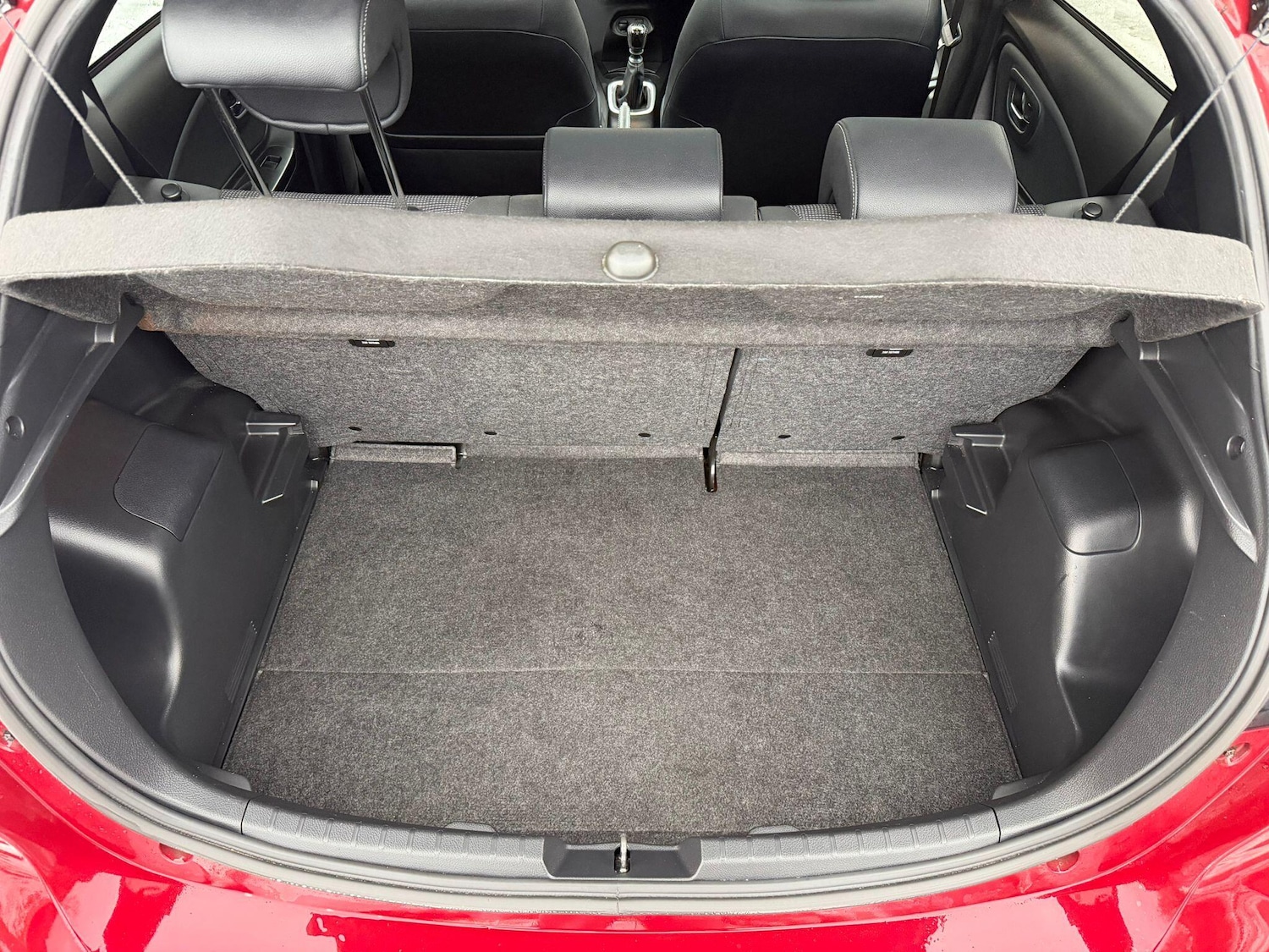 Used Toyota Yaris 2017 for sale - 77215087: Photo 10